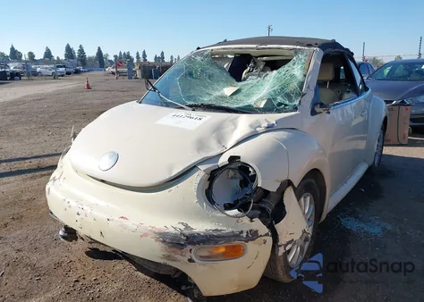 2004 Volkswagen New Beetle Gls from USA, damaged, VIN 3VWCM31Y44M337388